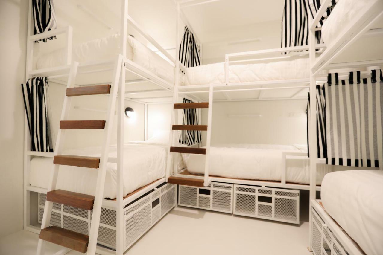Hostel Lullaby Non-Smoking (Adults Only) Chiang Mai Exterior foto